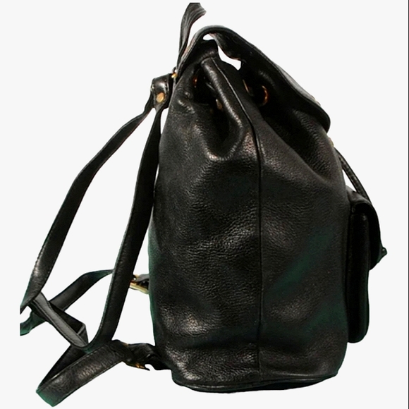 MCM AUTHENTIC LEATHER  BACKPACK  WITH GOLD HARDWARE EUC main image 7